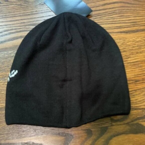 Arc'teryx Black and White Knit Beanie - Picture 3 of 3